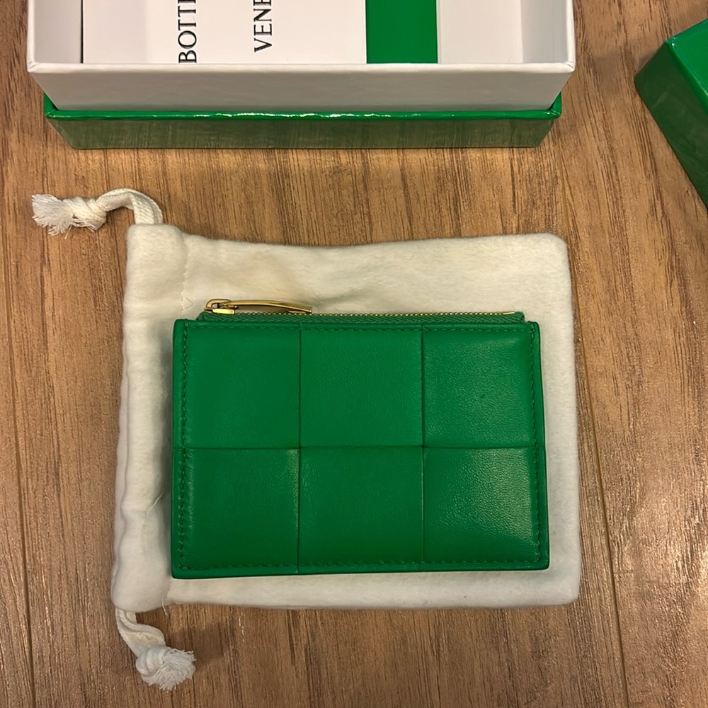 Bottega Veneta card holder